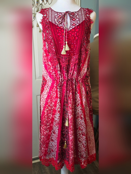 Elie Tahari Dresses & Skirts - Elie Tahari Redwood McKenna Silk Midi Dress Womens 8 Red Floral Boho Tassels
